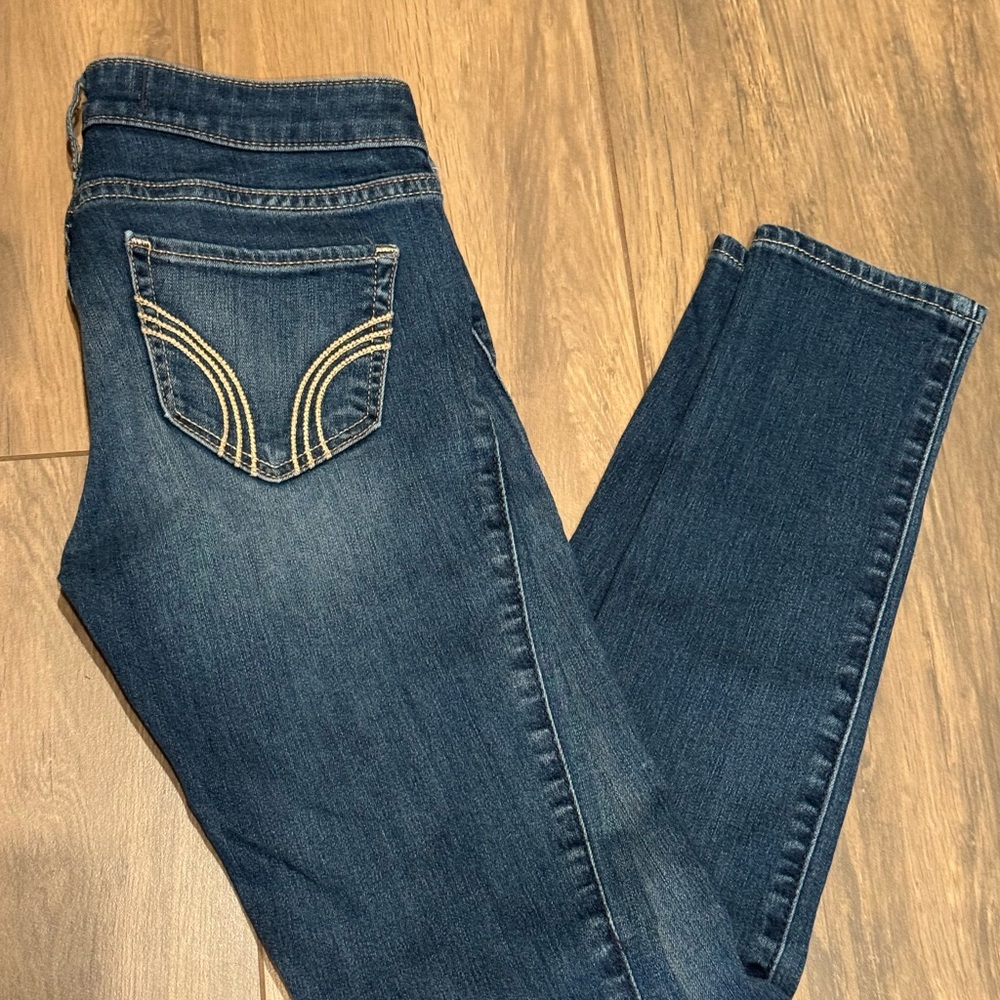 Hollister skinny jeans